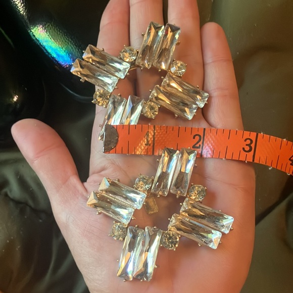 Set of 2 golden bling shoe clips with cubic zirconia. 💎✨ - Picture 6 of 9